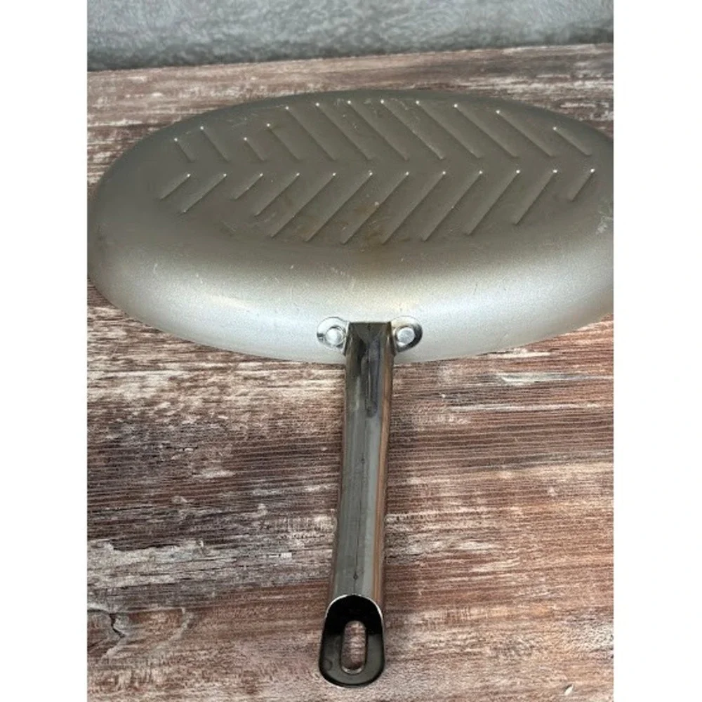 Oval Grill Pan Heavy Duty Cast Aluminum Nonstick Stovetop Cooking‎